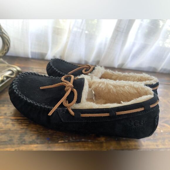 UGG Dakota Suede Moccasin Bow Indoor Outdoor Women's Slipper Shoe US 7 - Picture 4 of 13